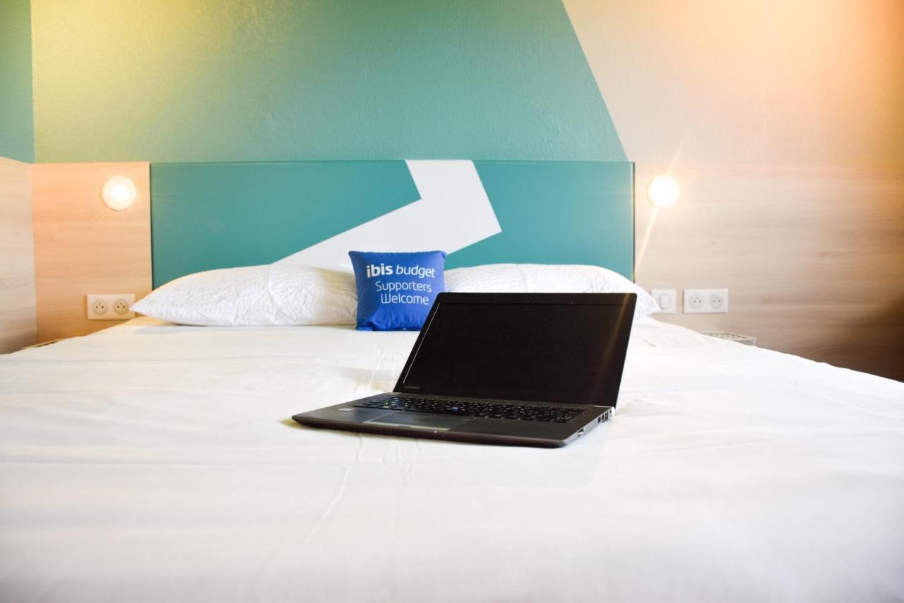 Ibis Budget Millau Viaduc Екстериор снимка