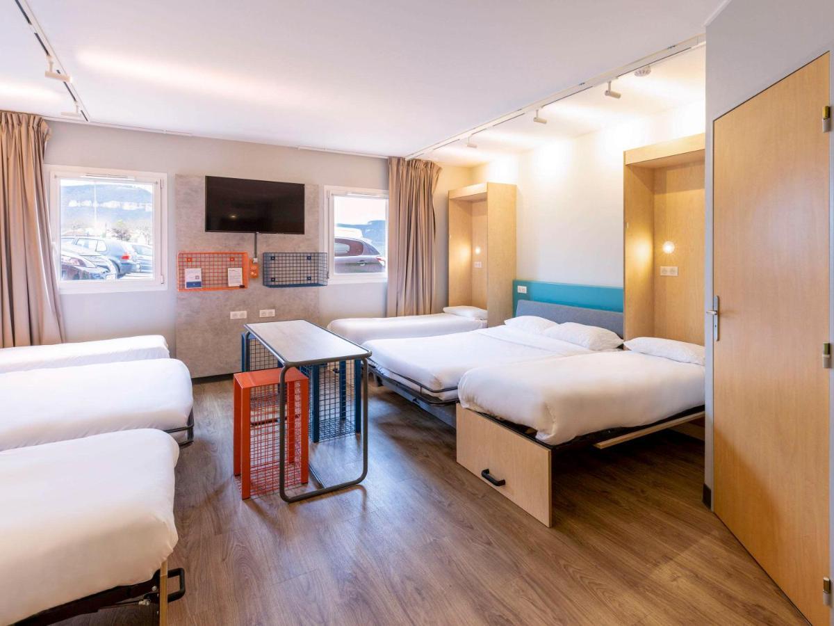 Ibis Budget Millau Viaduc Екстериор снимка